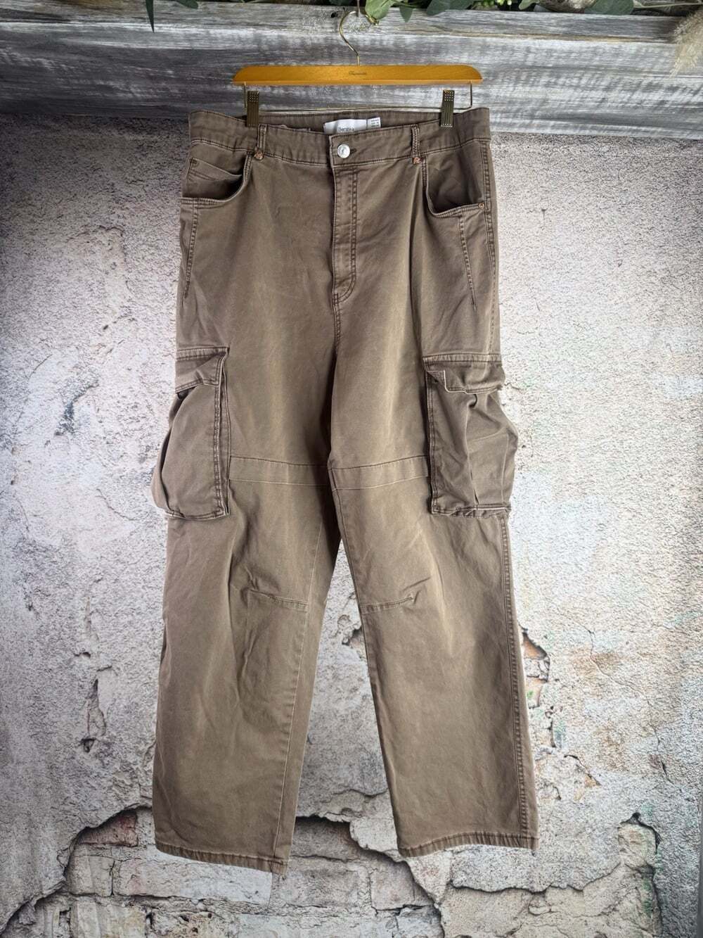 Bershka Women's Brown and Tan Trousers Size 12   C79